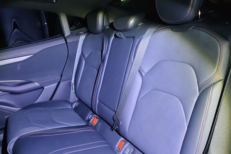 Used Xiaomi Auto SU7 2024 Rear-Drive Standard Founder Edition