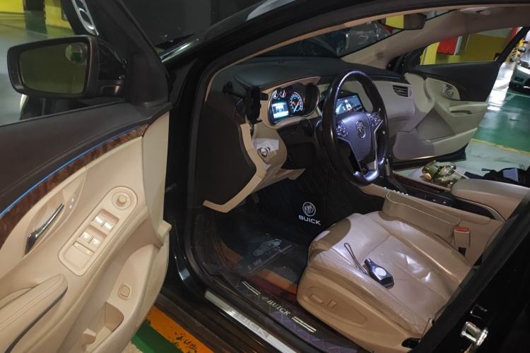 Used Buick LaCrosse 2013 eAssist 2.4L Eco-Friendly Comfort Model
