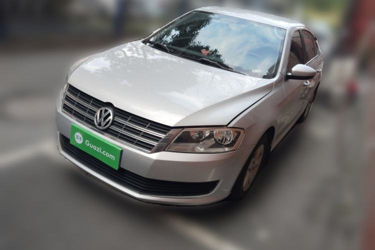 Used Volkswagen Lavida 2013 Revised Classic 1.6L Automatic Fashion Edition