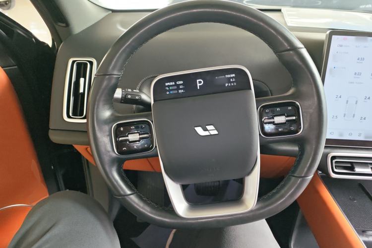 Used Li Auto L8 2024 Pro Model
