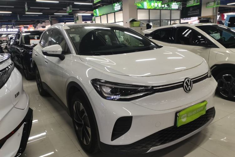 Used Volkswagen ID.4 CROZZ 2026 Model Pure Enjoyment Edition PURE Front Right 45 Deg