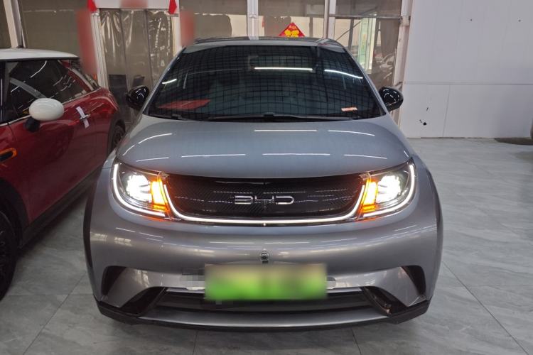 Used BYD Dolphin 2023 420 km Free Version
