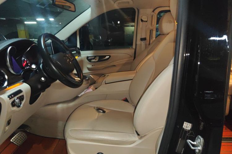 Used Mercedes-Benz V-Class 2020 V 260 L Long-wheelbase Luxury Edition