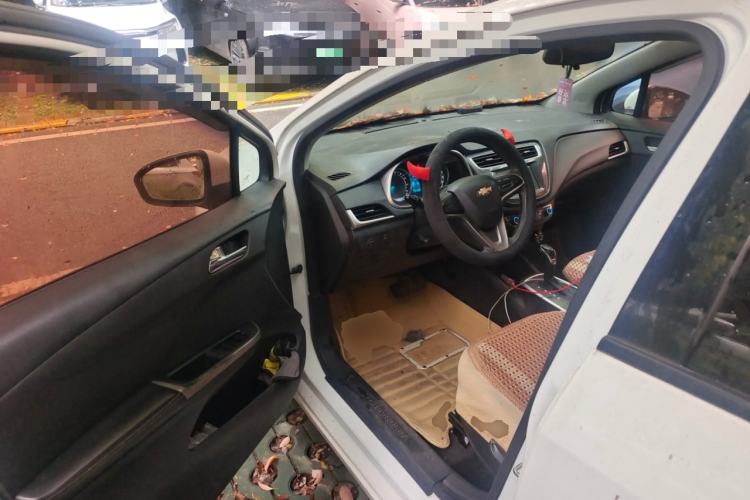 Used Chevrolet Lova RV 2016 1.5L Automatic FunDrive Edition Driver Seat