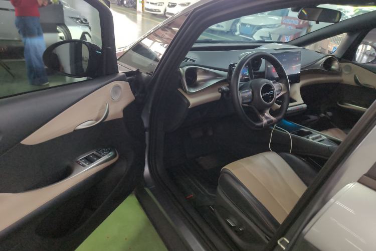 Used BYD Dolphin 2023 420 km Fashion Edition
