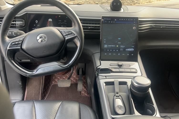 Used Nio ES8 2018 355 km Base Version 6-Seater Edition
