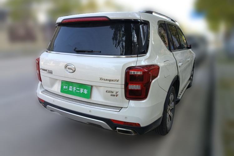 Used GAC Trumpchi GS7 2017 320T Two-Wheel-Drive Luxury Smart Connectivity Model
