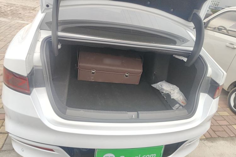 Used BYD Qin PLUS 2024 HONOR Edition DM-i 55KM Leading Model
