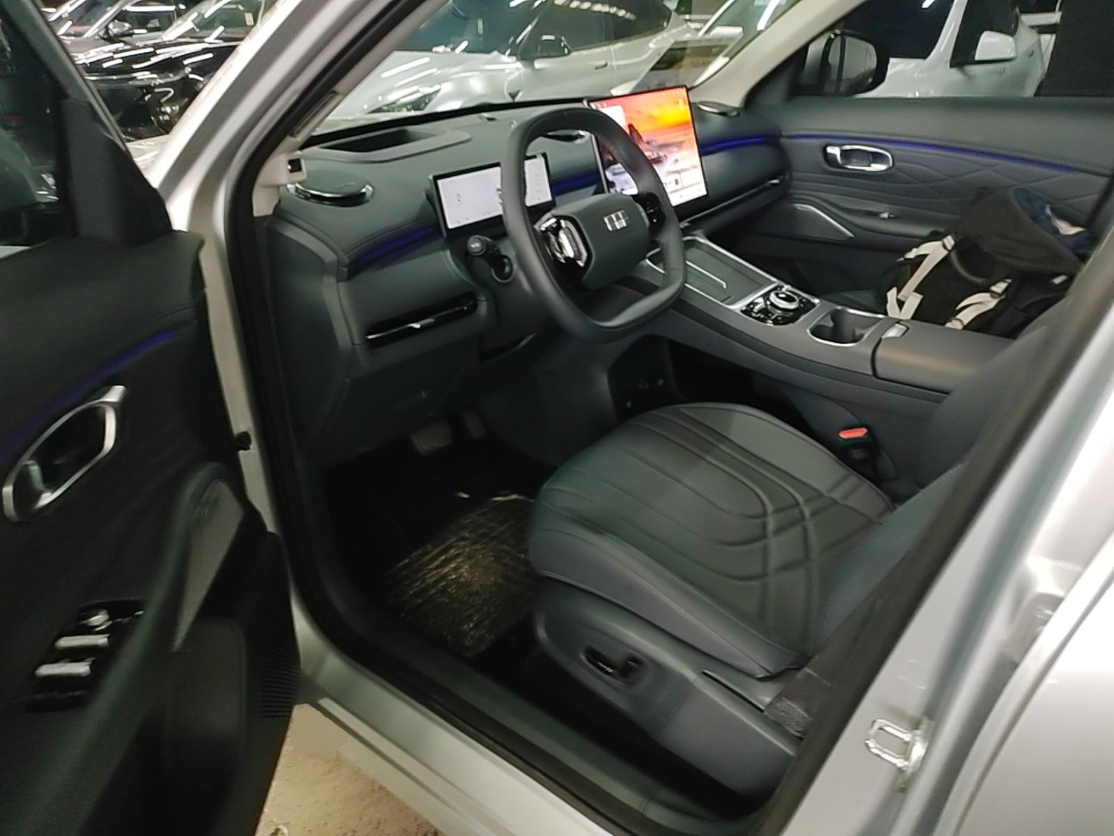 Geely Galaxy Xingjian 7 EM-i 2026 Model 135km Starship Version — снимка 18