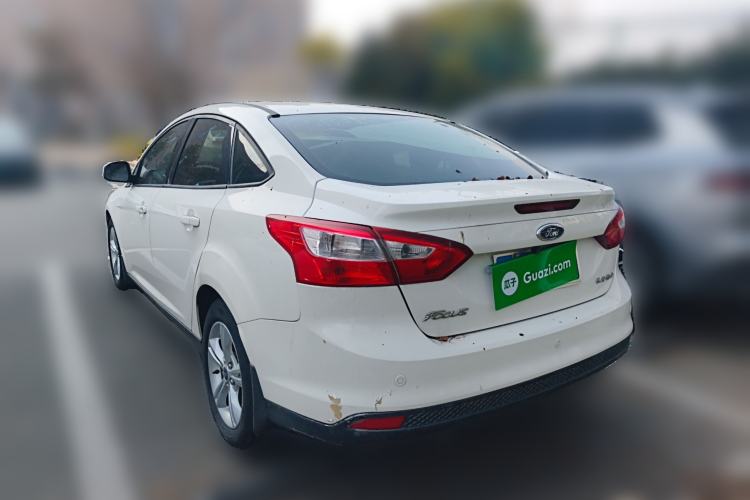 Used Ford Focus 2012 Sedan 1.6L Automatic Fashion Edition