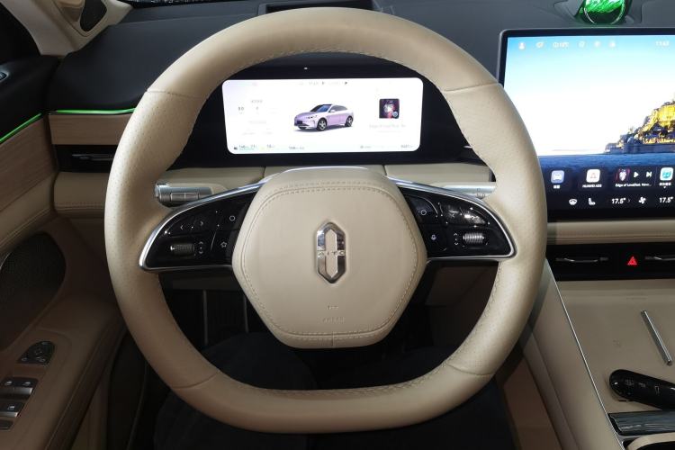 Used Hima AITO M5 2025 Extended-Range Ultra All-Wheel-Drive Version Steering Wheel