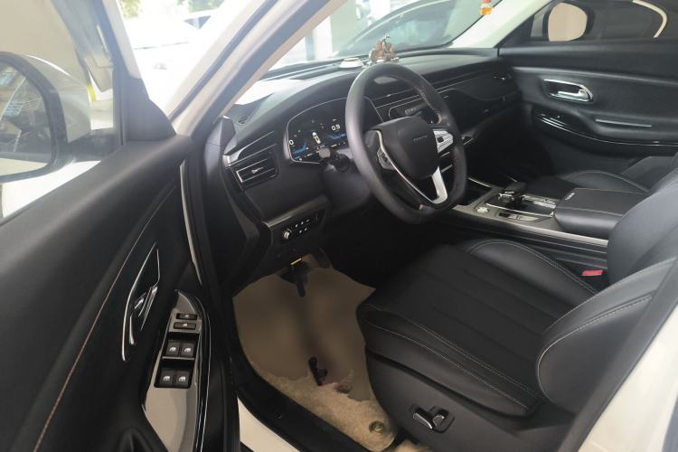 Used CHANGAN OSHAN X7 2020 1.5T Automatic Parking with Facial Recognition – Spacey & Carefree Edition
