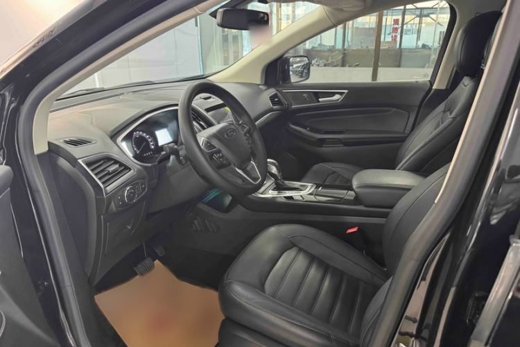 Used Ford Edge 2018 EcoBoost 245 Two-Wheel-Drive Titanium 7-Seater China V Standard
