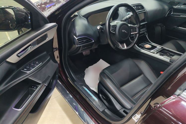 Used Jaguar XEL 2019 2.0T 200 PS Deluxe Edition