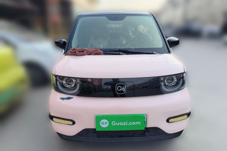 Used Chery QQ Ice Cream 2024 Youth Edition 205km Milkshake