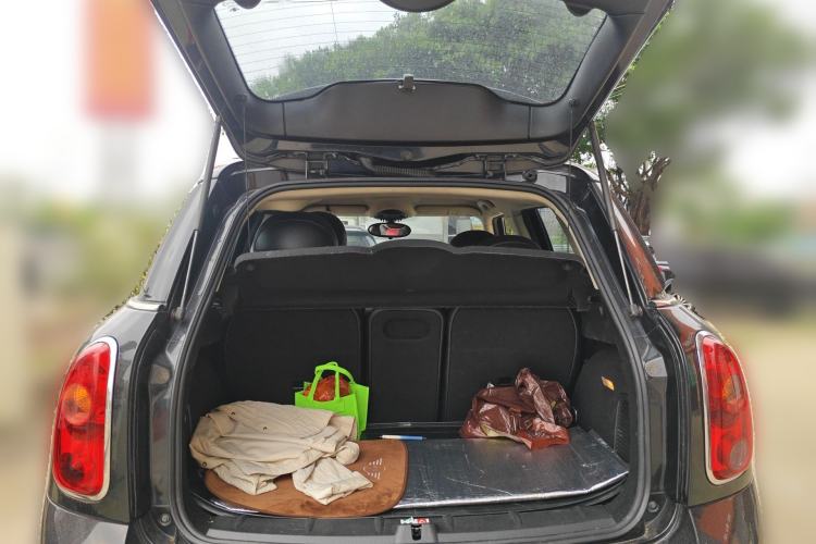 Used MINI Countryman 2011 1.6L ONE Trunk