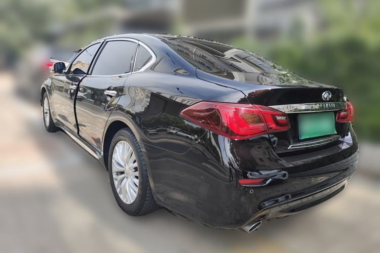 Used Infiniti Q70 2019 Q70L 2.0T Elite Plus Version
