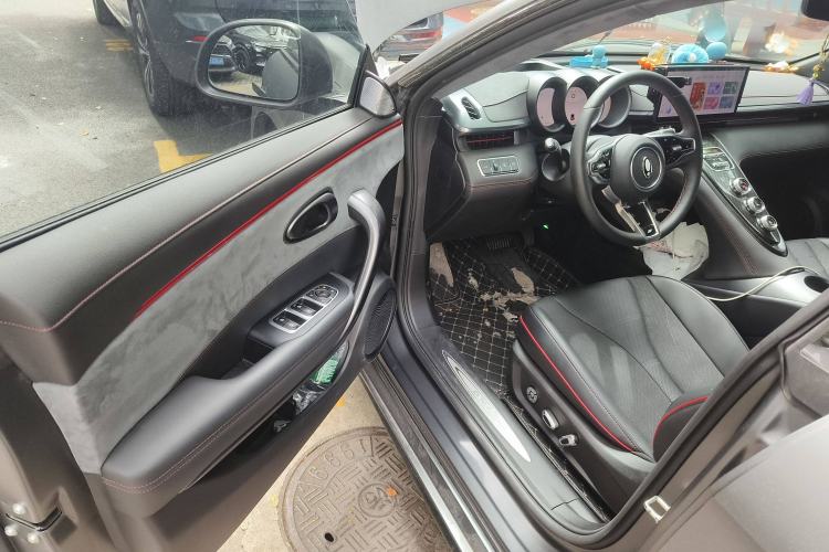 Used ORA Lightning Cat 2024 Dark Night Edition 555km Prestige Version
