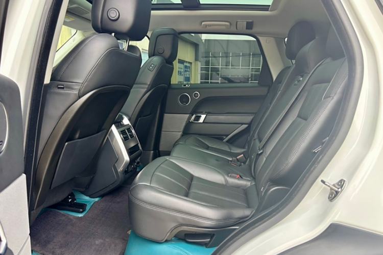 Used Land Rover Range SportNew Energy 2020 P400e SE Interior 7