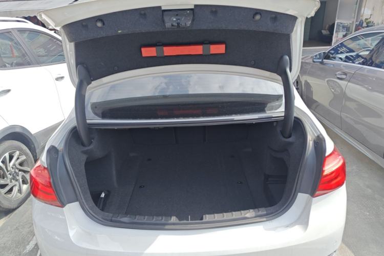 Used BMW 3 Series 2019 320Li Fashion Model
