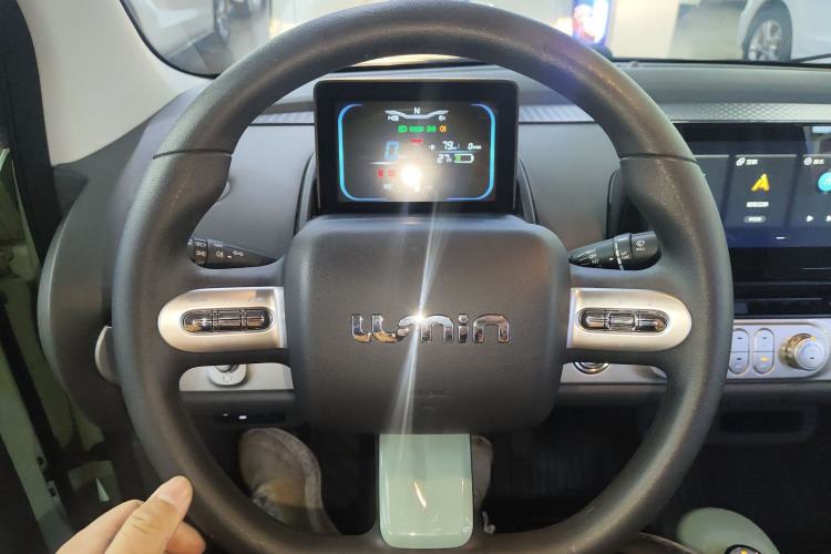 Used CHANGAN NEVO Lumin 2022 301km Honey-Sweet Version
