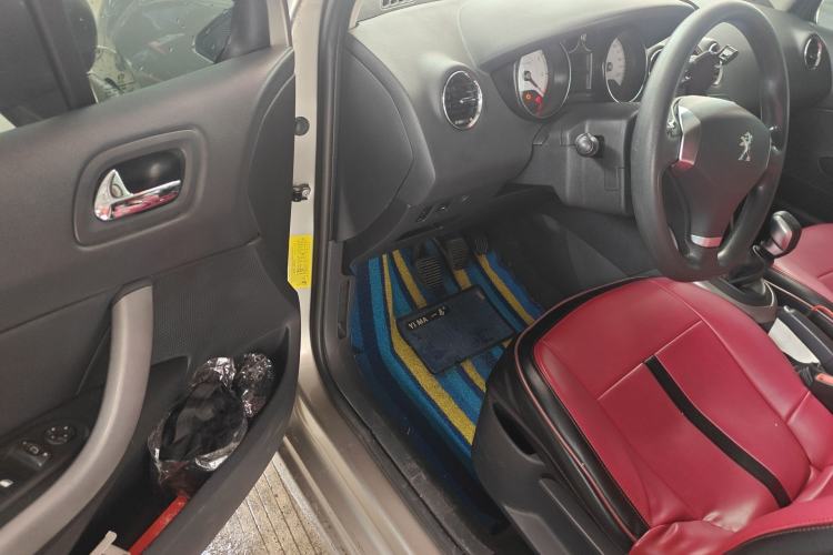 Used Peugeot 408 2013 2.0L Manual Comfort Edition Driver Seat