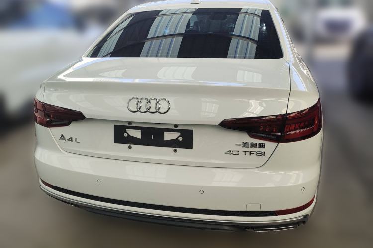 Used Audi A4L 2019 40 TFSI Fashion Edition China VI Emission Standard
