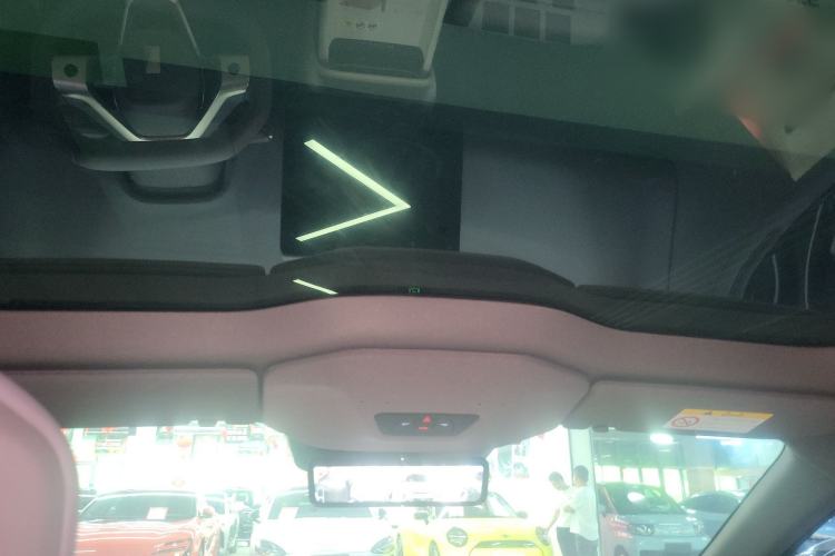 Used Avatr 06 2025 Max Extended-Range Edition Headliner