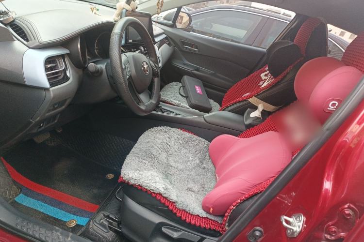 Used Toyota IZOA 2021 2.0L Enjoy Edition
