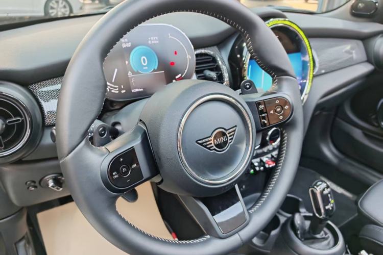 Used MINI MINI 2023 Revised 2.0T COOPER S CABRIO Artist