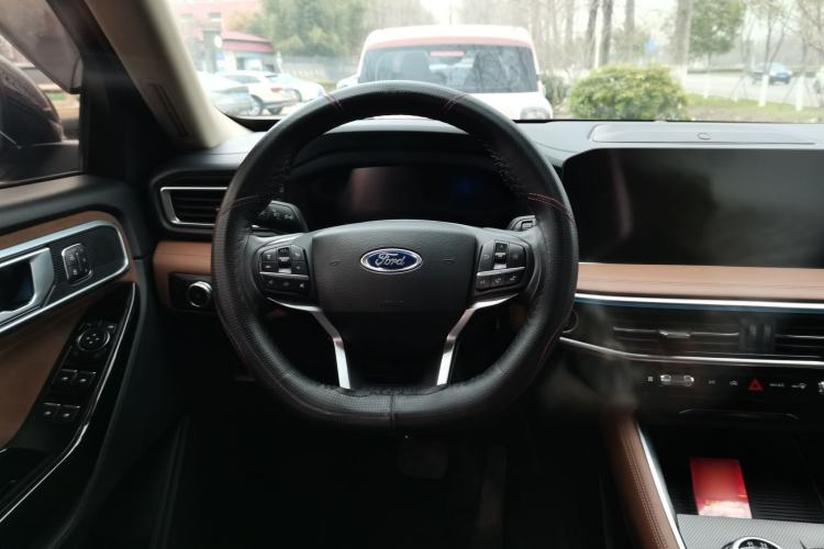 Used Ford Explorer 2023 EcoBoost 285 Four-Wheel Drive Titanium Edition 7-Seater