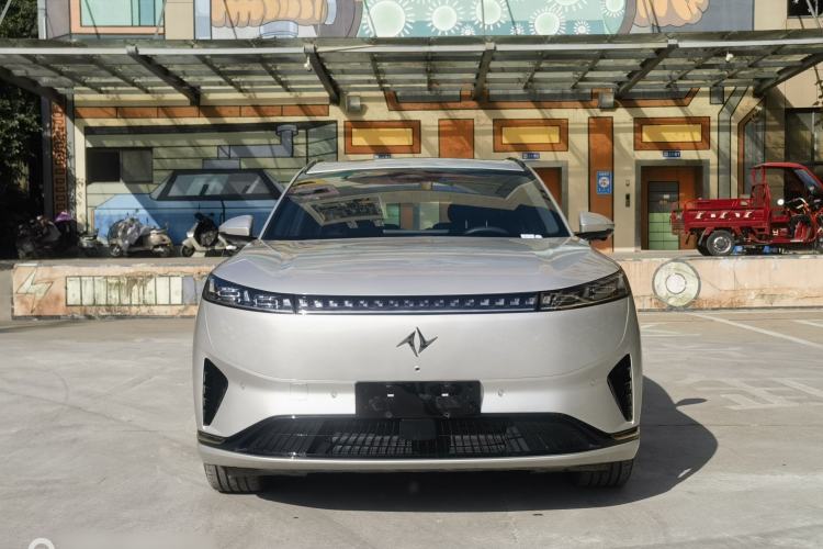 Used Dongfeng eπ eπ008 2024 210Max Range-Extended Version 6 Seats
