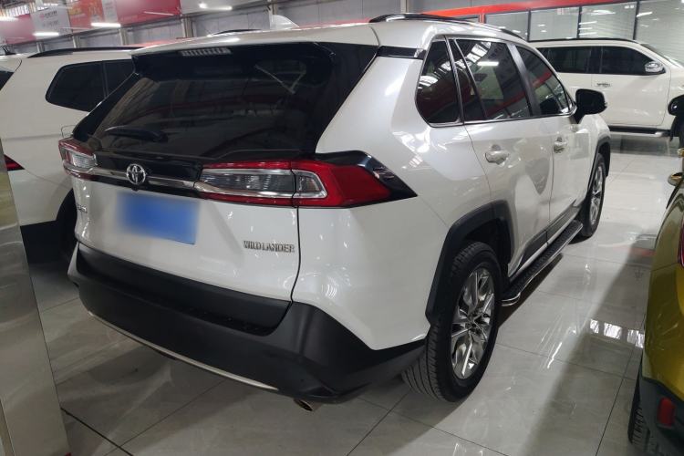 Used Toyota Wildlander 2020 2.0L CVT Two-Wheel Drive Luxury Edition