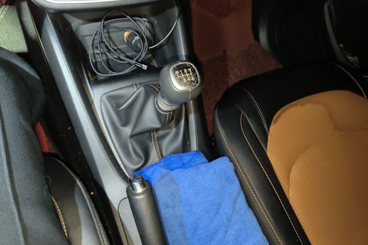 Used Wuling Hongguang S3 2018 1.5L Manual Comfort Model China V Standard