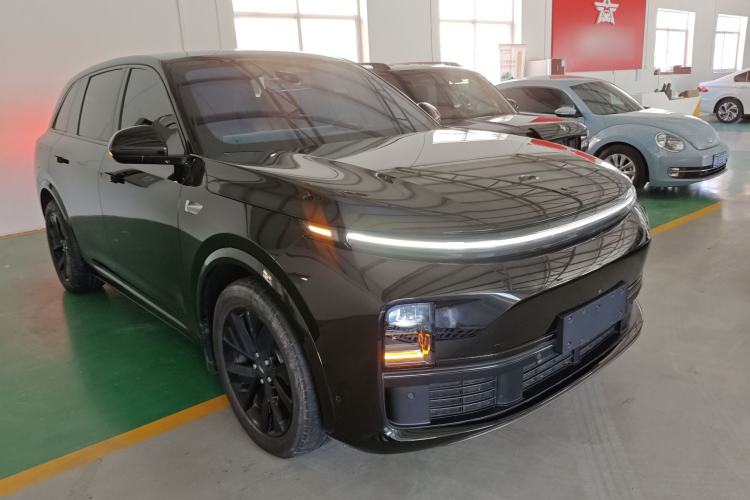 Used Li Auto L7 2023 Pro Model
