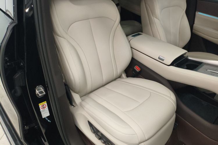 Used Denza N9 2025 Flagship Model