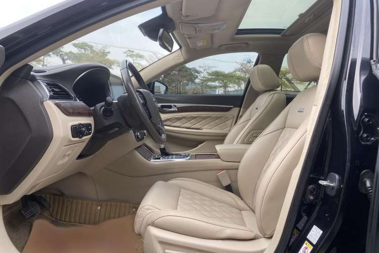 Used GAC Trumpchi GA8 2016 320T Ultimate Edition