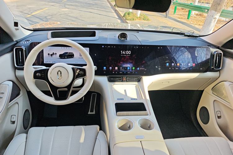 Used Hima AITO M8 2025 Extended-Range Max Version 37 kWh 5-Seater