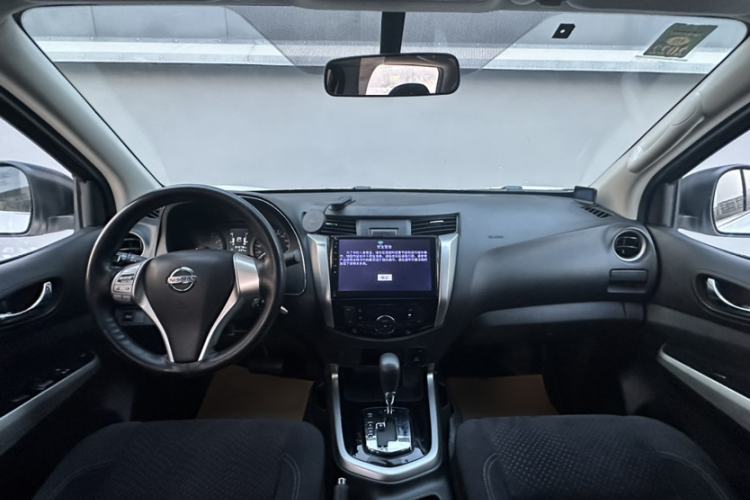 Used Nissan Navara 2017 2.5L Automatic 2WD Luxury Edition QR25