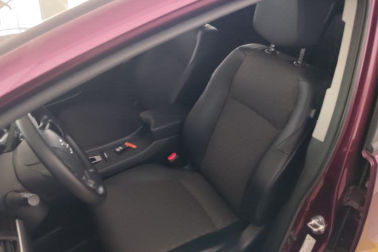 Used Honda Jade 2017 1.8L automatic Comfort version 5 seats Left Front Seat