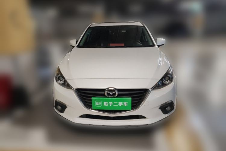 Used Mazda 3 Axela 2014 Hatchback 2.0L Automatic Sport Model