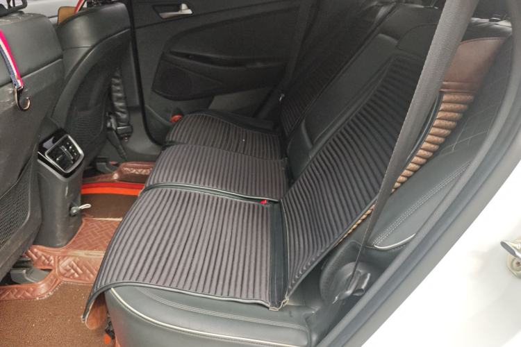 Used Hyundai Tucson 2020 280TGDi Two-Wheel-Drive GLS Fashion Edition China VI Standard