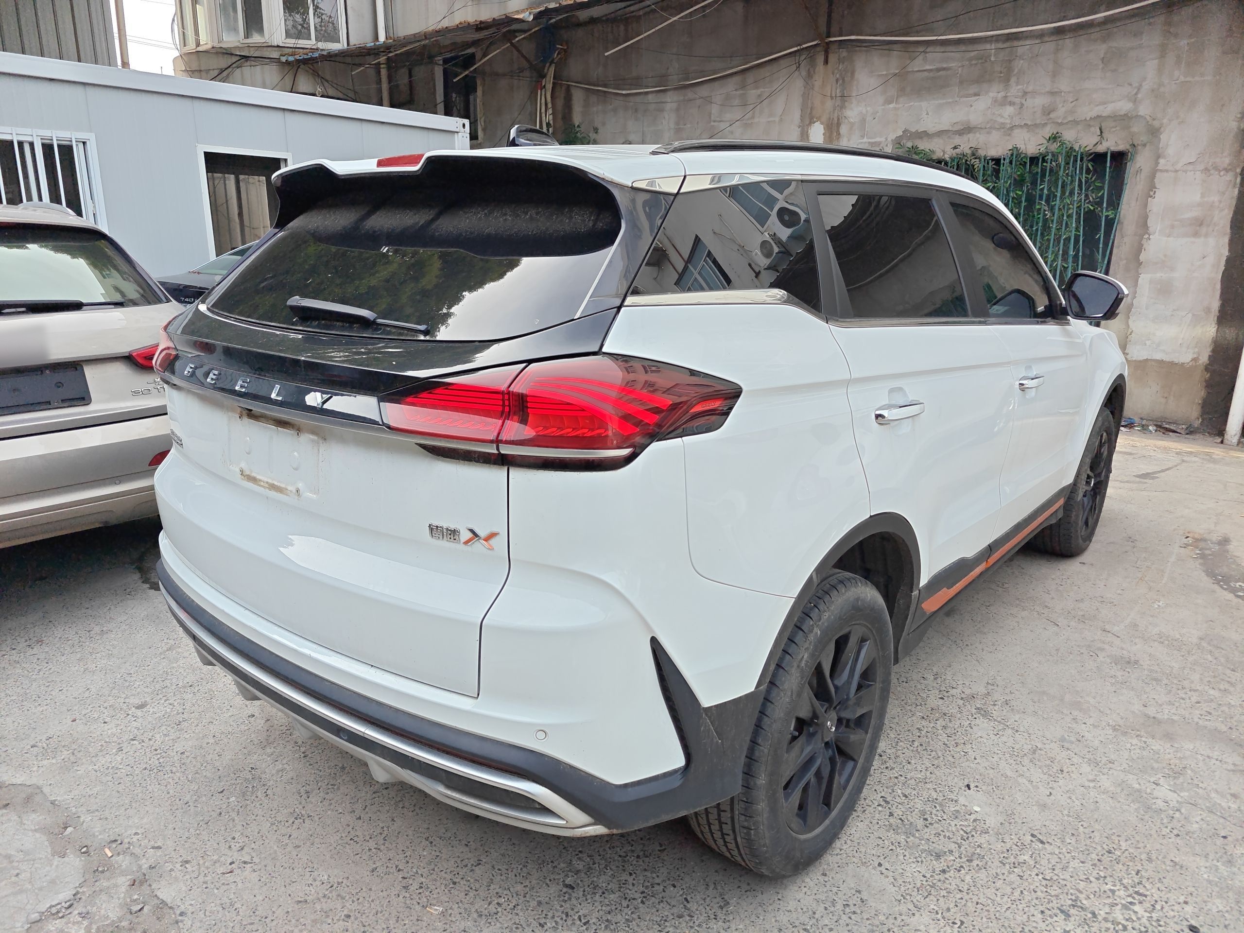 Geely Auto Emgrand X7 Sport 2022 Boyue X 1.8TD DCT Smart Model — снимка 6