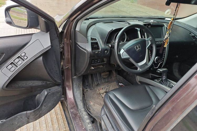 Used Luxgen U6 SUV 2015 1.8T Fashion-Upgraded Model
