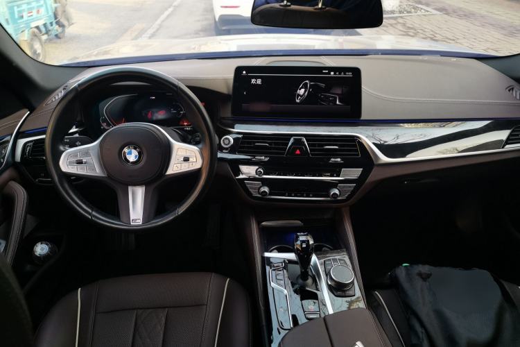 Used BMW 5 Series 2022 Second Facelift 525Li M Sport Package
