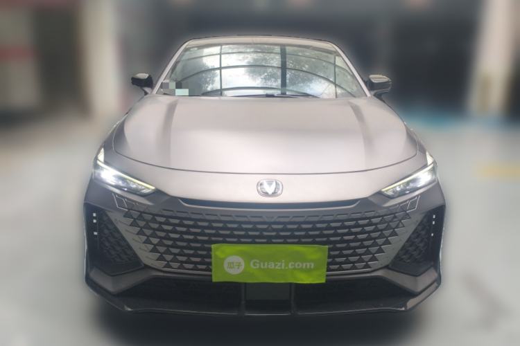 Used CHANGAN UNI-V 2022 2.0T Leading-Speed Edition