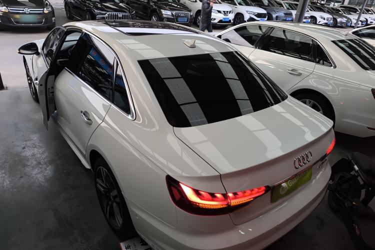 Used Audi A4L 2020 40 TFSI Luxury Dynamic Model
