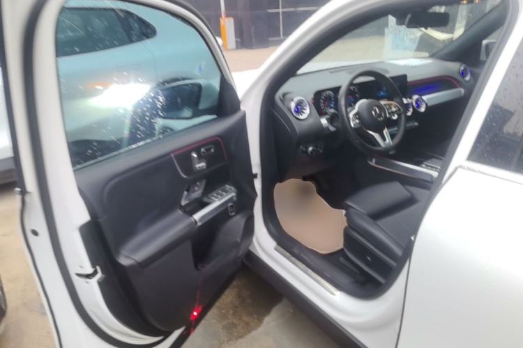 Used Mercedes-Benz EQB 2023 Facelift EQB 260 Driver Seat