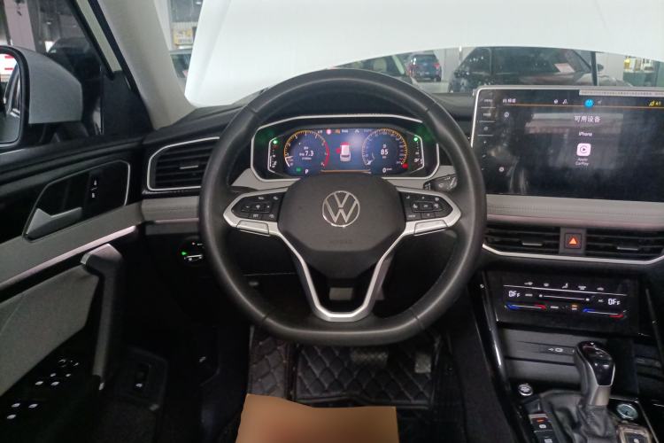 Used Volkswagen Tayron 2024 300TSI Two-Wheel-Drive Luxury Plus Advanced Version Steering Wheel