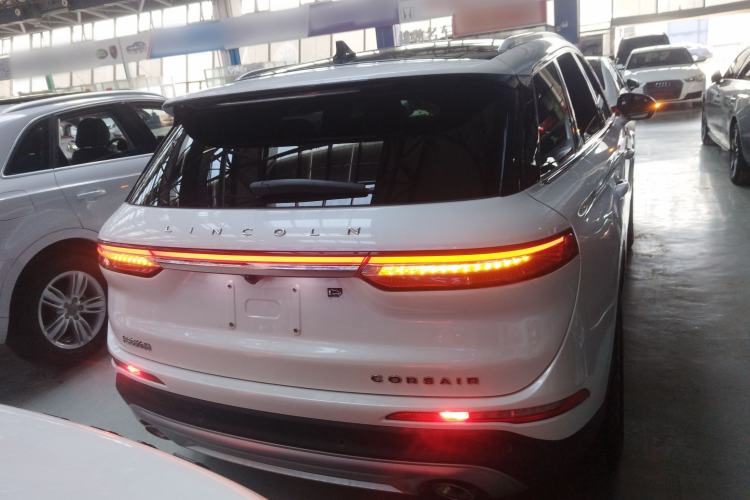 Used Lincoln Corsair 2021 2.0T Two-Wheel-Drive Luxury Edition Rear